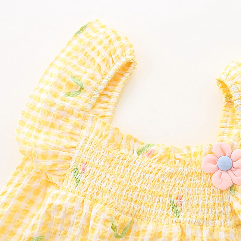 Cute Baby Girl Summer Lightweight Onesie with Checkered Pattern, Short Sleeve, Triangular Bottoms Infant Summer Outfit